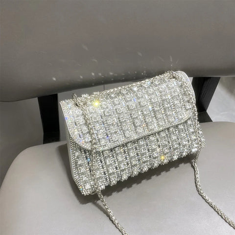 https://rario10.com.br/products/bolsa-clutch-cecilia-romano
