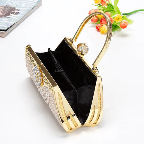 https://rario10.com.br/products/bolsa-clutch-elegancia-lima