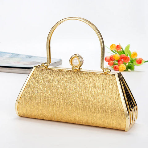 https://rario10.com.br/products/bolsa-clutch-elegancia-lima