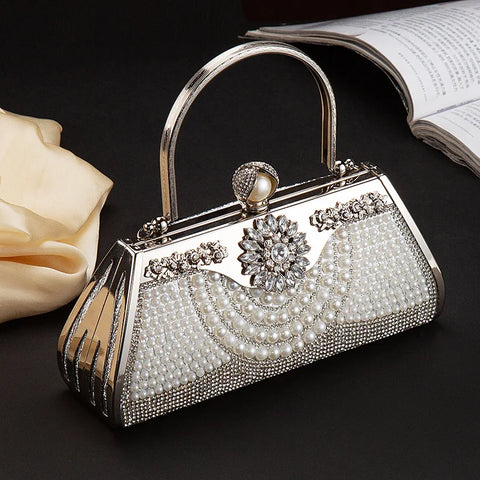 https://rario10.com.br/products/bolsa-clutch-elegancia-lima