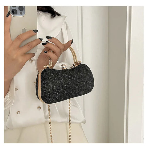 https://rario10.com.br/products/bolsa-clutch-sofhia-silva