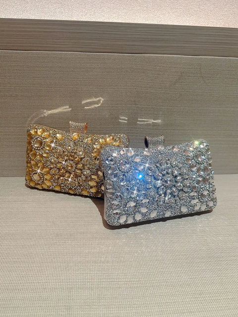 https://rario10.com.br/products/bolsa-clutch-izza-monteiro