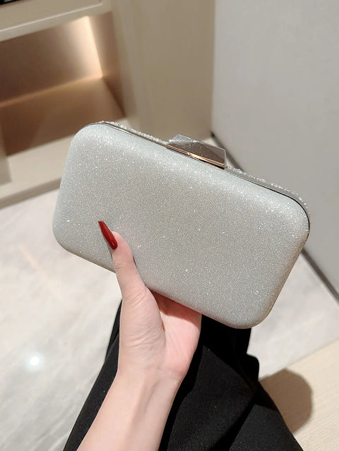 https://rario10.com.br/products/bolsa-clutch-glam-bella