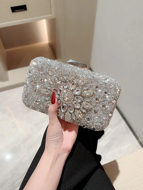 https://rario10.com.br/products/bolsa-clutch-glam-bella