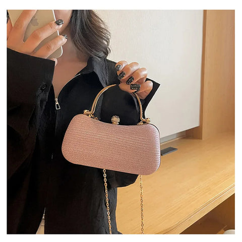 https://rario10.com.br/products/bolsa-clutch-sofhia-silva