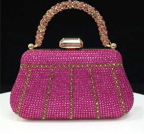 https://rario10.com.br/products/bolsa-clutch-amanda-norato