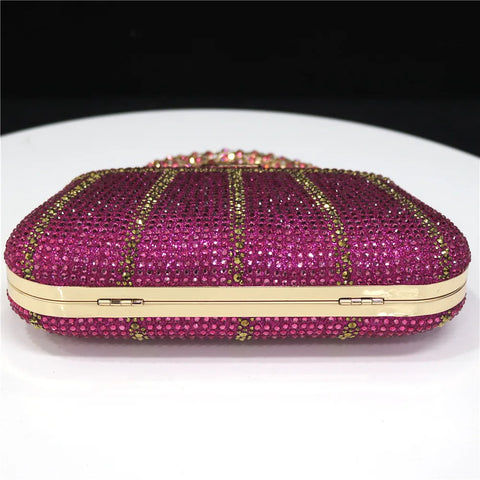 https://rario10.com.br/products/bolsa-clutch-amanda-norato