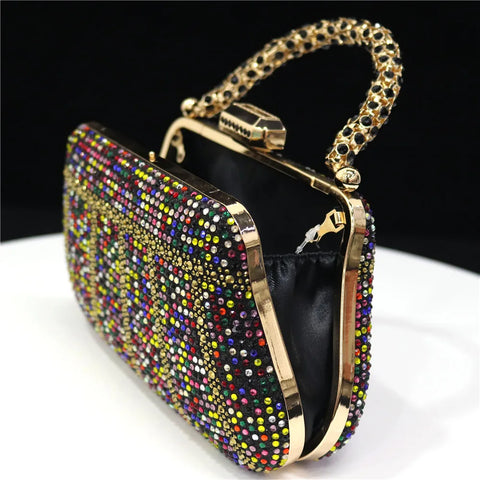 https://rario10.com.br/products/bolsa-clutch-amanda-norato