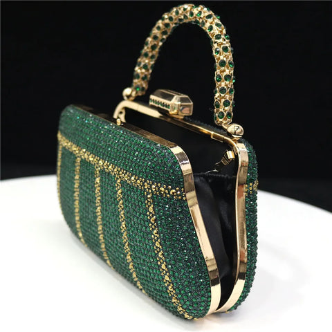https://rario10.com.br/products/bolsa-clutch-amanda-norato