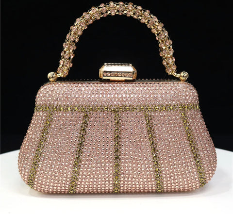 https://rario10.com.br/products/bolsa-clutch-amanda-norato