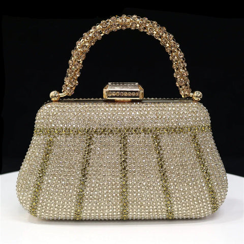 https://rario10.com.br/products/bolsa-clutch-amanda-norato
