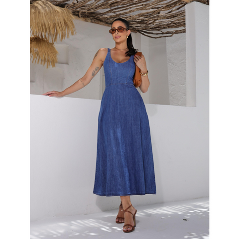 Vestido Jeans Midi Elegance de Alça, Bolsos e Elastico nas Costas