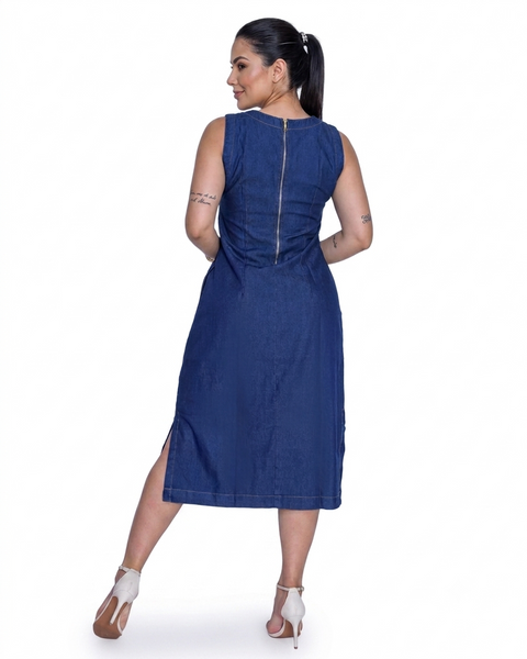 Vestido Jeans Midi Regata com Fenda, Bolsos e Zíper nas Costas