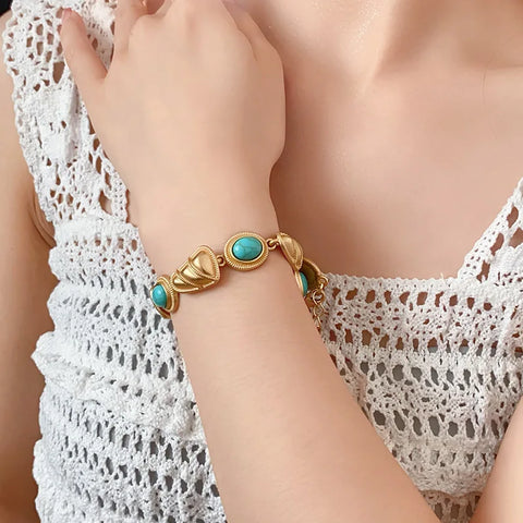 Conjunto Turquesa Imperial Rario10 – Elegância em Dourado & Azul-Céu