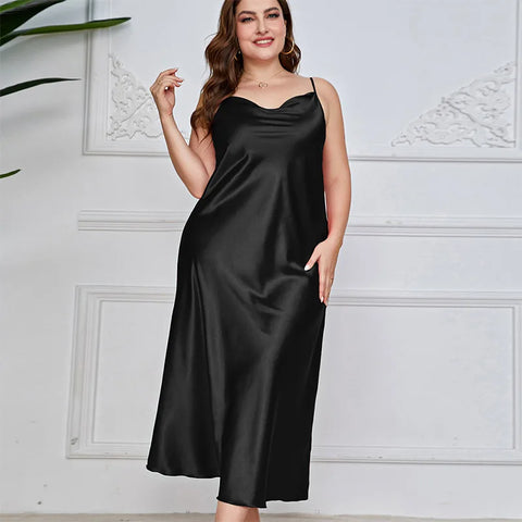 Vestido Longo em Cetim Feminino | Elegância Plus Size