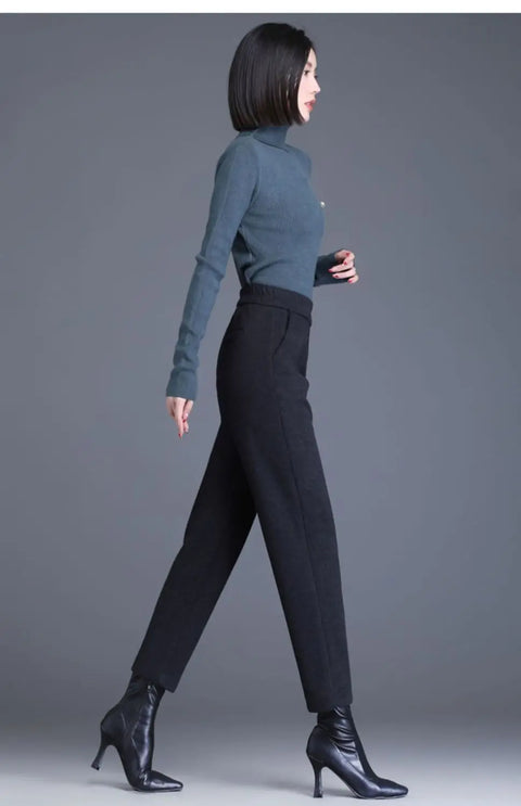 https://rario10.com.br/products/calca-feminina-de-la-pantalona?variant=41469907828826