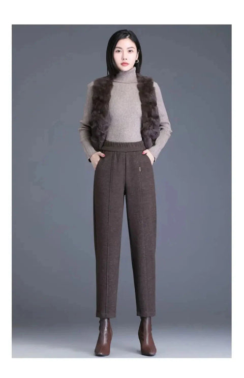 https://rario10.com.br/products/calca-feminina-de-la-pantalona?variant=41469907828826