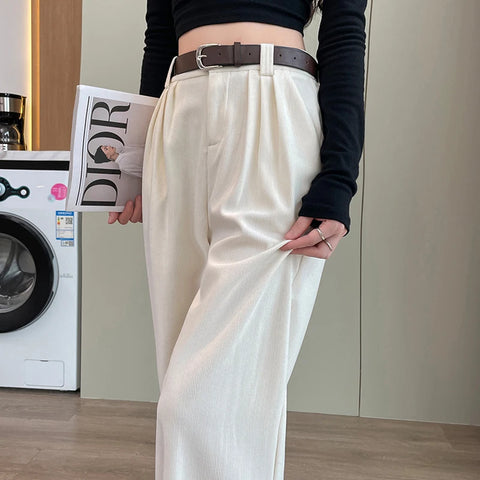 https://rario10.com.br/products/calcas-feminina-vintage-de-veludo-cintura-alta?variant=41478280020058