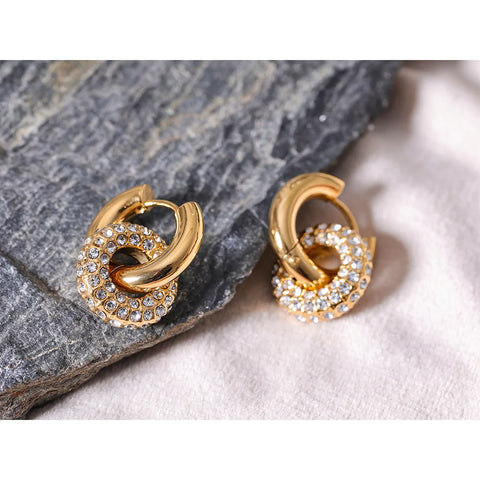 https://rario10.com.br/products/brincos-cubico-redondo-em-aco-inoxidavel-18k-cor-ouro?variant=41665251442778