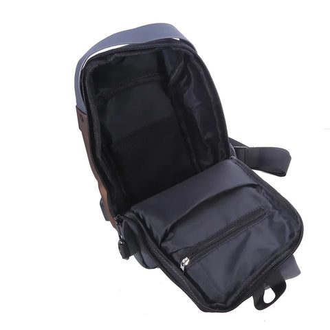 Mochila Impermeável Anti-Furto com Senha USB