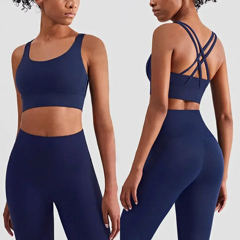 https://rario10.com.br/products/conjunto-2-pecas-esportivas-femininas-top-e-calca-leggings?_pos=1&_sid=cc5dd0eae&_ss=r