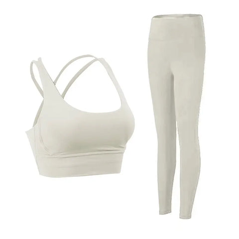 https://rario10.com.br/products/conjunto-2-pecas-esportivas-femininas-top-e-calca-leggings?_pos=1&_sid=cc5dd0eae&_ss=r