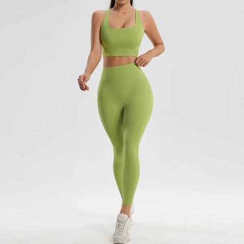 https://qrloza1l2m7v26xo-57739673690.shopifypreview.com/collections/fitness-rario10/products/conjunto-de-duas-pecas-de-ginastica-feminina