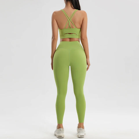 https://qrloza1l2m7v26xo-57739673690.shopifypreview.com/products/conjunto-2-pecas-esportivas-femininas-top-e-calca-leggings?_pos=12&_sid=a0f0b0fdd&_ss=r