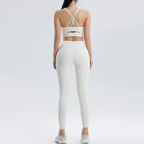 https://qrloza1l2m7v26xo-57739673690.shopifypreview.com/products/conjunto-2-pecas-esportivas-femininas-top-e-calca-leggings?_pos=12&_sid=a0f0b0fdd&_ss=r