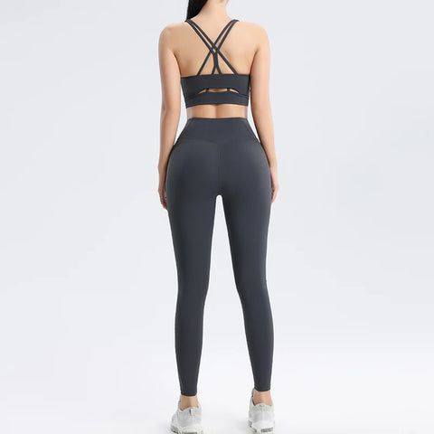 https://qrloza1l2m7v26xo-57739673690.shopifypreview.com/products/conjunto-2-pecas-esportivas-femininas-top-e-calca-leggings?_pos=12&_sid=a0f0b0fdd&_ss=r