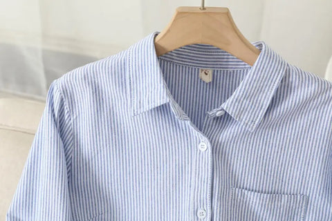 https://rario10.com.br/products/camisa-oxford-feminina-de-algodao-casual?_pos=1&_sid=5efbc05dc&_ss=r