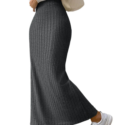 https://rario10.com.br/products/saia-feminina-de-malha-com-fenda-lateral?variant=41648361537626