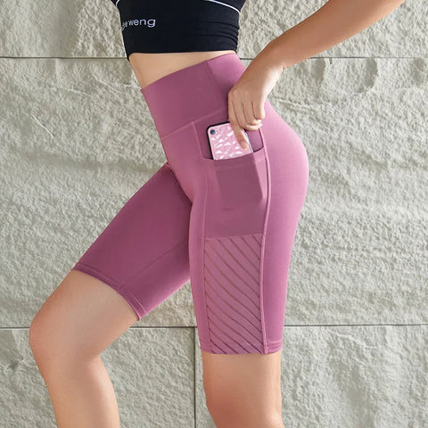 https://rario10.com.br/products/shorts-de-corrida-femininos-com-bolso-lateral-e-cintura-alta?variant=41739548524634