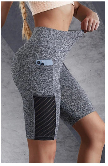 https://rario10.com.br/products/shorts-de-corrida-femininos-com-bolso-lateral-e-cintura-alta?variant=41739548524634