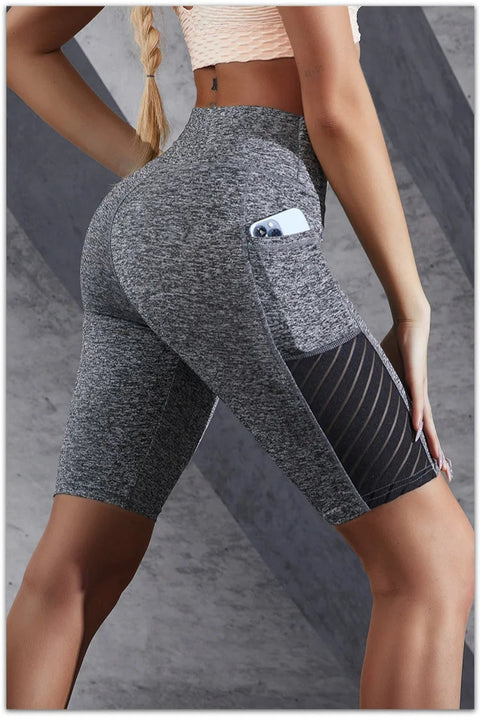 https://rario10.com.br/products/shorts-de-corrida-femininos-com-bolso-lateral-e-cintura-alta?variant=41739548524634