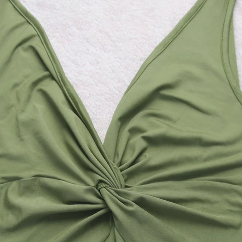 https://rario10.com.br/products/macacao-feminino-de-verao-sem-mangas-com-decote-em-v?_pos=1&_sid=9154de7c2&_ss=r
