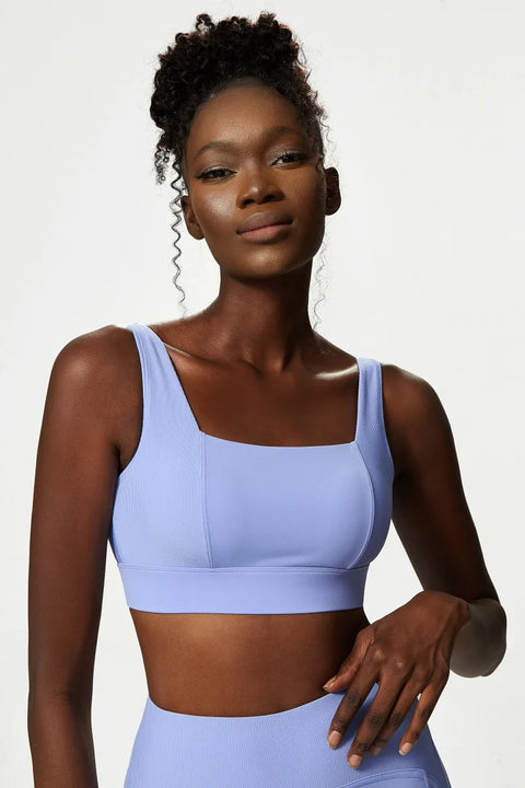 https://rario10.com.br/products/sutia-feminino-esportivopara-treinos?_pos=1&_sid=6b685f52c&_ss=r