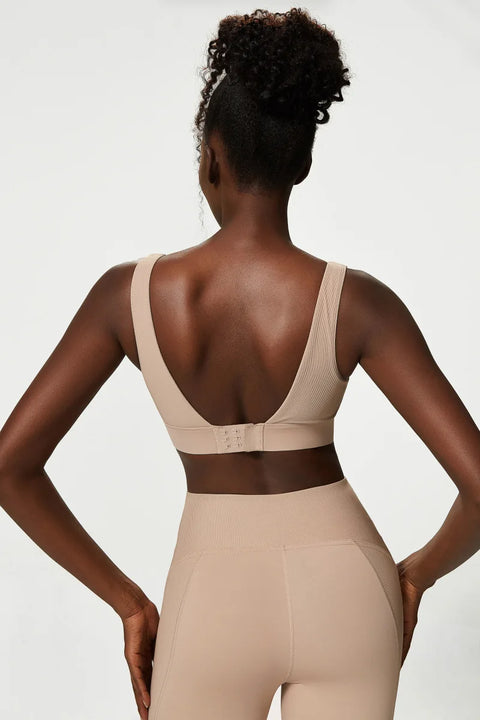 https://rario10.com.br/products/sutia-feminino-esportivopara-treinos?_pos=1&_sid=6b685f52c&_ss=r