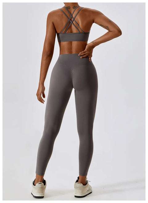 https://rario10.com.br/products/conjunto-de-ioga-2-pecas-fitness?_pos=1&_sid=7c03fc331&_ss=r