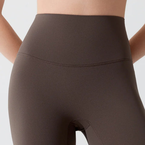 https://rario10.com.br/products/conjunto-de-duas-pecas-femininas-leggings-e-top?_pos=1&_sid=073c5c430&_ss=r