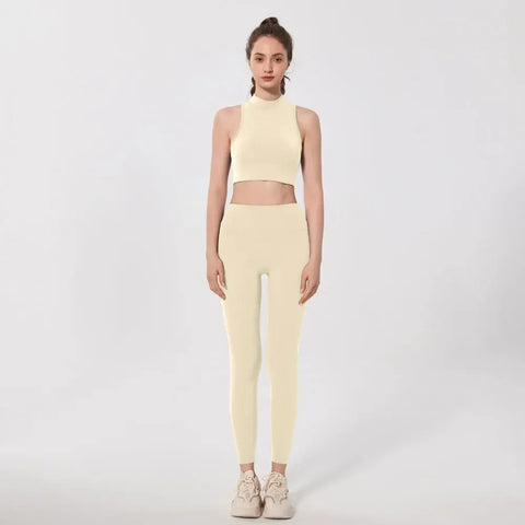 https://rario10.com.br/products/conjunto-de-duas-pecas-femininas-leggings-e-top?_pos=1&_sid=073c5c430&_ss=r