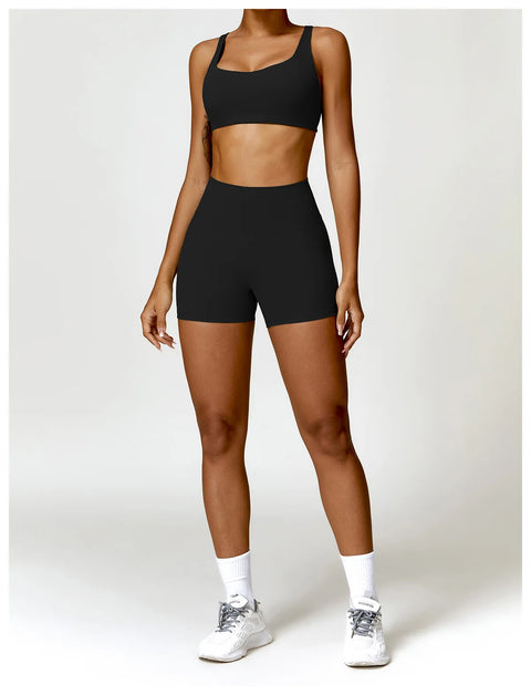 https://rario10.com.br/products/conjunto-feminino-fitness-top-e-shorts?_pos=1&_sid=50046bcb6&_ss=r