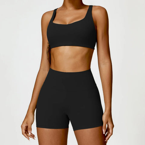 https://rario10.com.br/products/conjunto-feminino-fitness-top-e-shorts?_pos=1&_sid=50046bcb6&_ss=r