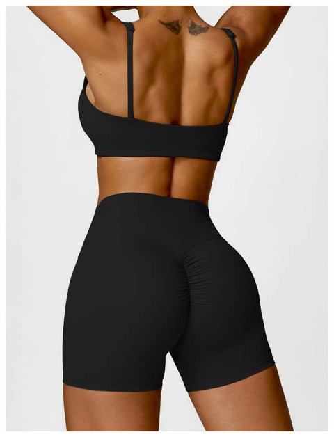 https://rario10.com.br/products/conjunto-feminino-fitness-top-e-shorts?_pos=1&_sid=50046bcb6&_ss=r