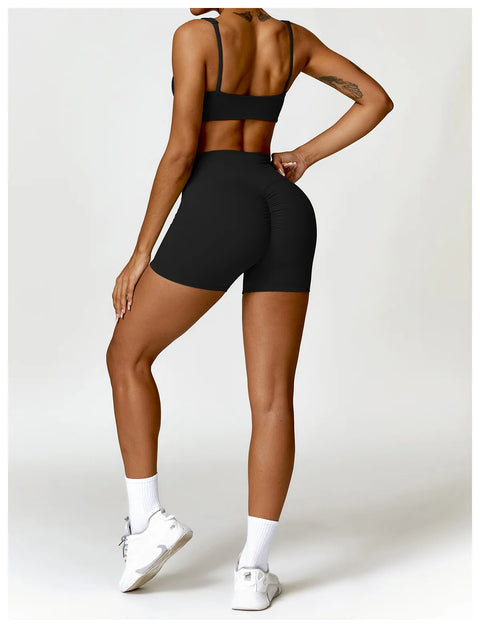 https://rario10.com.br/products/conjunto-feminino-fitness-top-e-shorts?_pos=1&_sid=50046bcb6&_ss=r