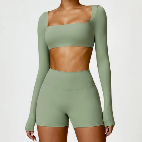 https://rario10.com.br/products/conjunto-feminino-fitness-top-e-shorts?_pos=1&_sid=50046bcb6&_ss=r