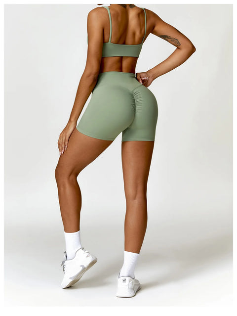 https://rario10.com.br/products/conjunto-feminino-fitness-top-e-shorts?_pos=1&_sid=50046bcb6&_ss=r