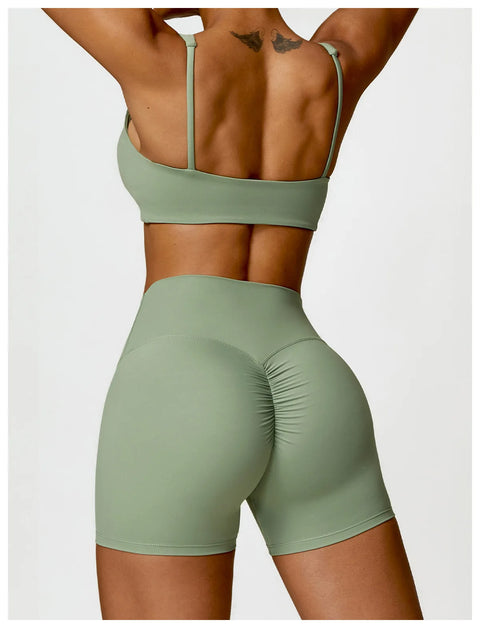 https://rario10.com.br/products/conjunto-feminino-fitness-top-e-shorts?_pos=1&_sid=50046bcb6&_ss=r