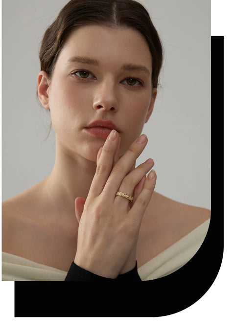https://rario10.com.br/products/anel-branco-esmaltado-em-aco-inoxidavel-dourado?_pos=1&_sid=b6428fb2c&_ss=r