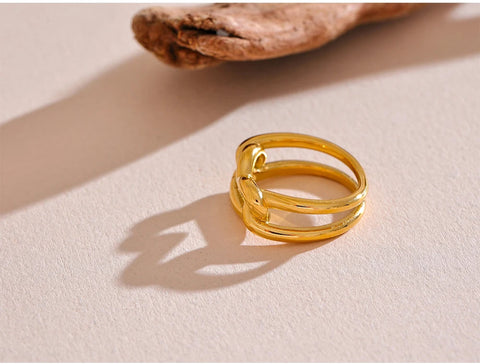 https://rario10.com.br/products/anel-coracao-dourado-geometrico?_pos=1&_sid=b5a12a875&_ss=r